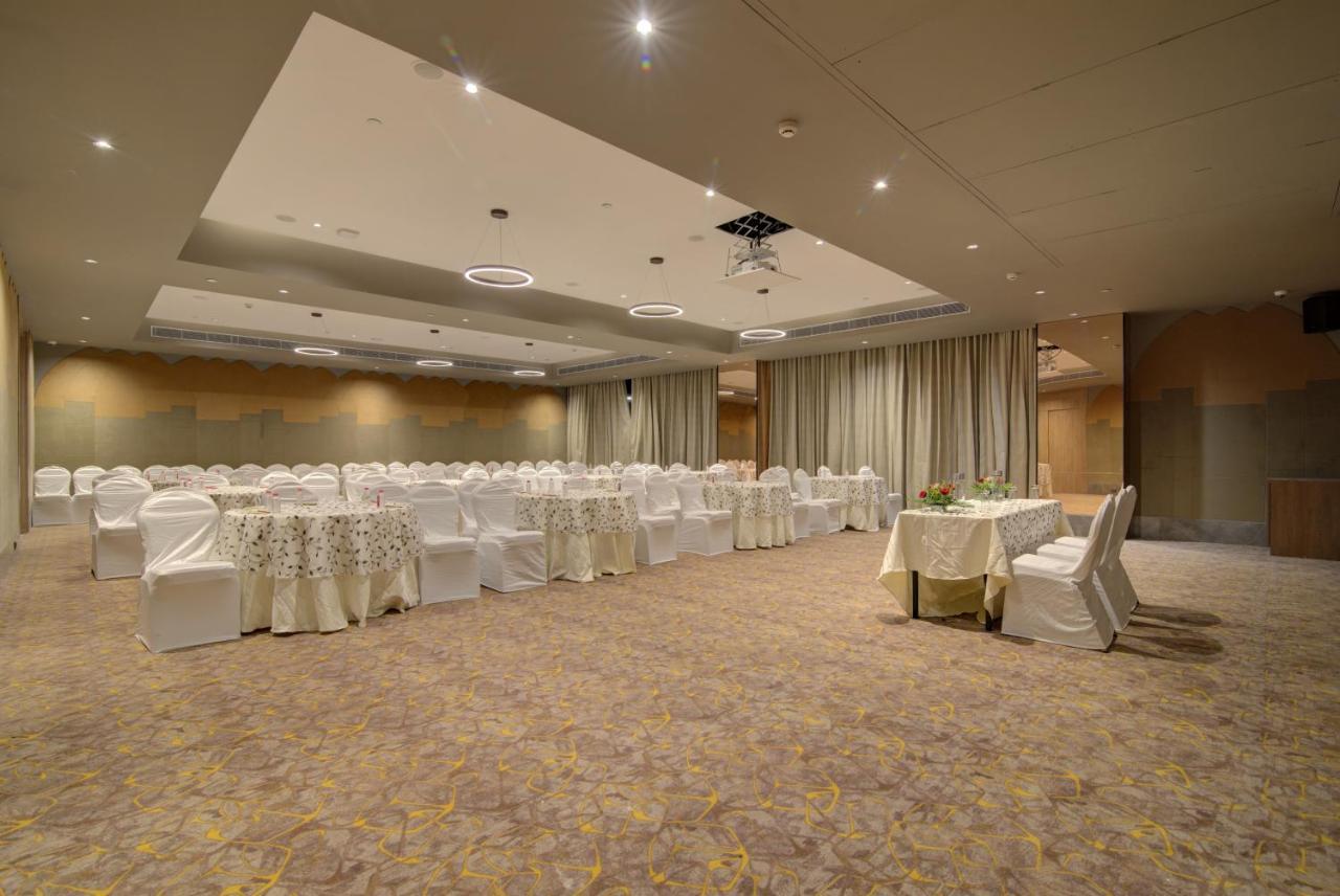 7 Apple Hotel Pratap Nagar, Jaipur Exterior photo